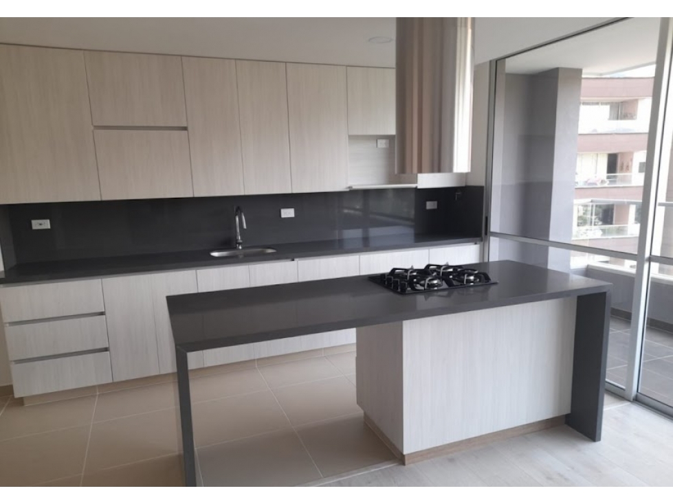 Apartamento en venta en Suramérica, Itagüí · foto 4 de 20