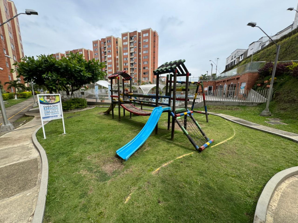 Apartamento en venta en El nogal club residencial, Pereira 3