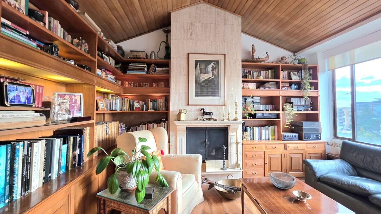 Apartamento en venta en El Virrey, Bogotá · foto 5 de 24