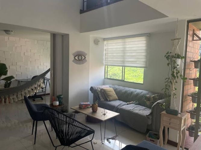 Apartamento de 2 alcobas en arriendo en Perpetuo Socorro, Medellín, 110 m² · foto 5 de 24