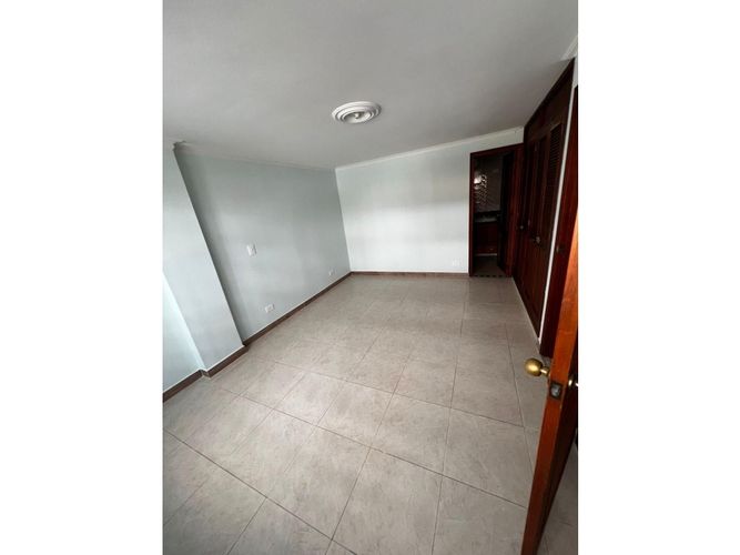 Casa de 5 alcobas en venta en Laureles, Medellín, 297 m² · foto 20 de 24