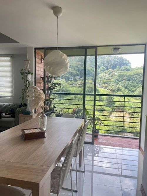 Apartamento de 2 alcobas en arriendo en Perpetuo Socorro, Medellín, 110 m² · foto 21 de 24