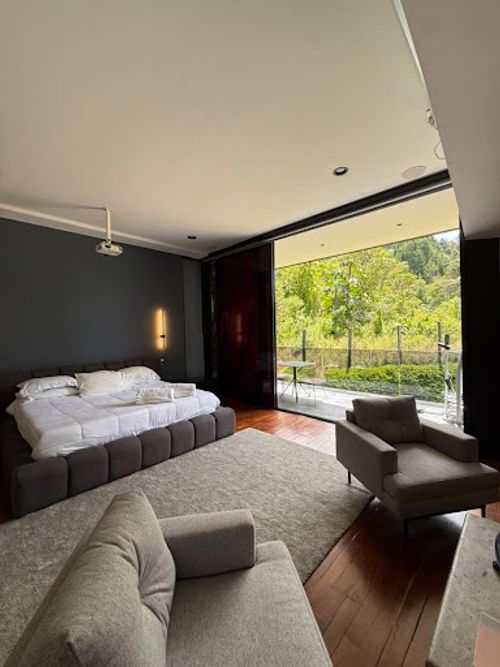 Casa de 4 alcobas en venta en El Zango, Guarne, 614 m² · foto 6 de 24