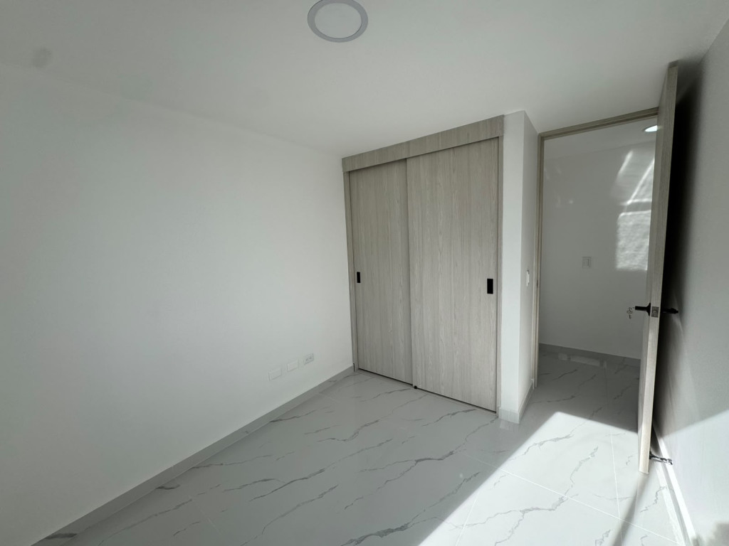 Apartamento en arriendo en Santa Ana, Rionegro · foto 9 de 13