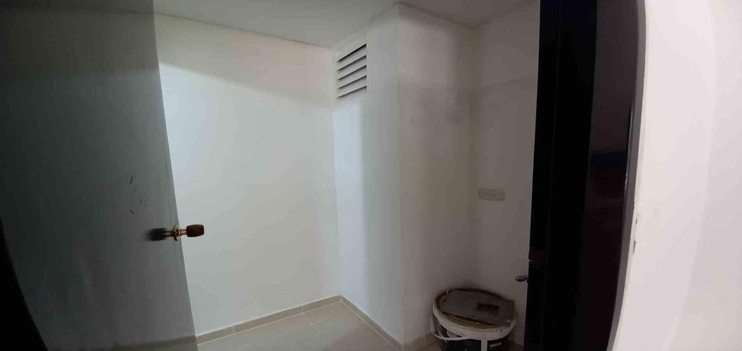 Local en arriendo en El Centro, Manizales, 32 m² · foto 8 de 9
