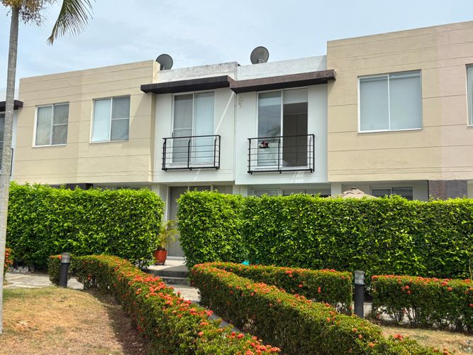Casa de 3 alcobas en venta en Ricaurte, 93 m² · foto 17 de 21
