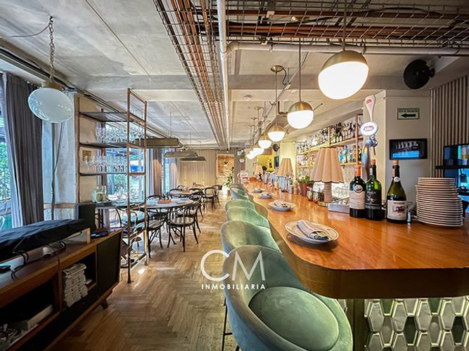 Casa de 10 alcobas en venta en Emaus, Bogotá, 880 m² · foto 2 de 16