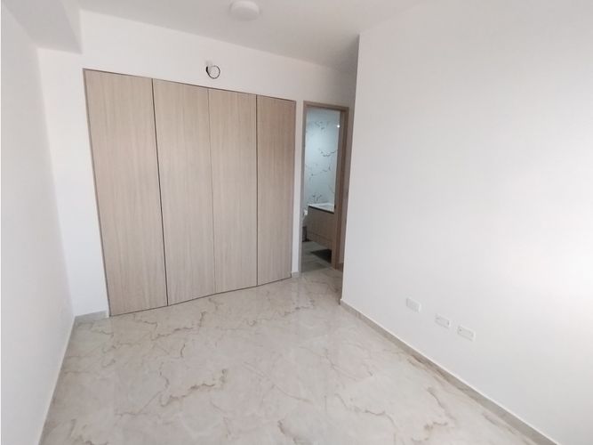 Apartamento de 3 alcobas en venta en Cr Frayle, Palmira, 74 m² · foto 4 de 24