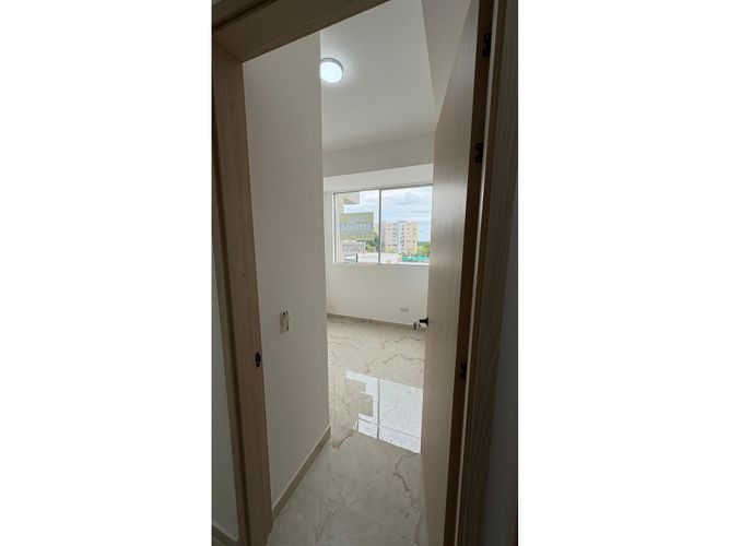Apartamento de 3 alcobas en venta en Cr Frayle, Palmira, 74 m² · foto 9 de 24