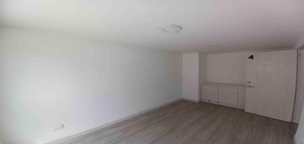 Oficina en arriendo en Guayacanes, Manizales, 17 m² · foto 7 de 12