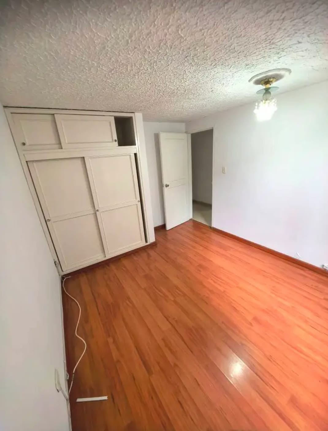Apartamento en venta en Sector Plaza De Bolivar, Pereira · foto 6 de 10