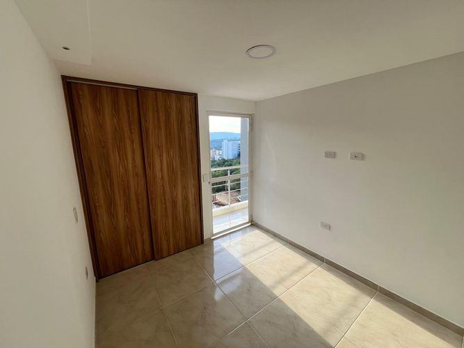 Apartamento de 2 alcobas en venta en Igzabelar, Bucaramanga, 50 m² · foto 5 de 9