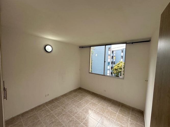 Apartamento en venta en Villa Del Parque, Itagüí · foto 9 de 24
