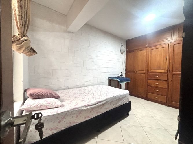 Casa en venta en Laureles, Medellín · foto 12 de 16