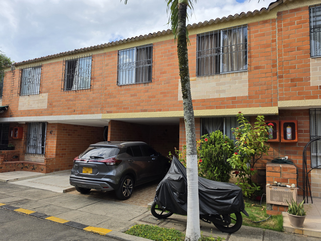 Casa de 3 habitaciones en venta en Caney, Cali — imagen 1 de 16