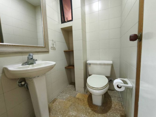 Oficina en arriendo en La Aguacatala, Medellín, 170 m² · foto 2 de 23