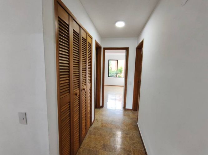 Oficina en arriendo en La Aguacatala, Medellín, 170 m² · foto 12 de 23