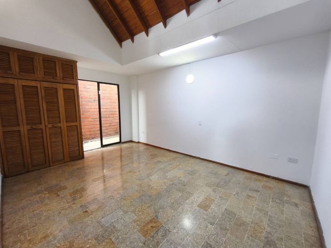 Oficina en arriendo en La Aguacatala, Medellín, 170 m² · foto 13 de 23