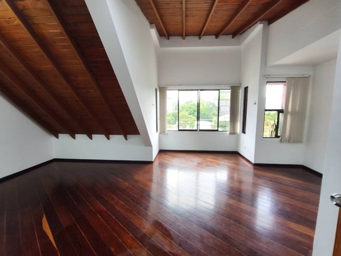 Oficina en arriendo en La Aguacatala, Medellín, 170 m² · foto 18 de 23