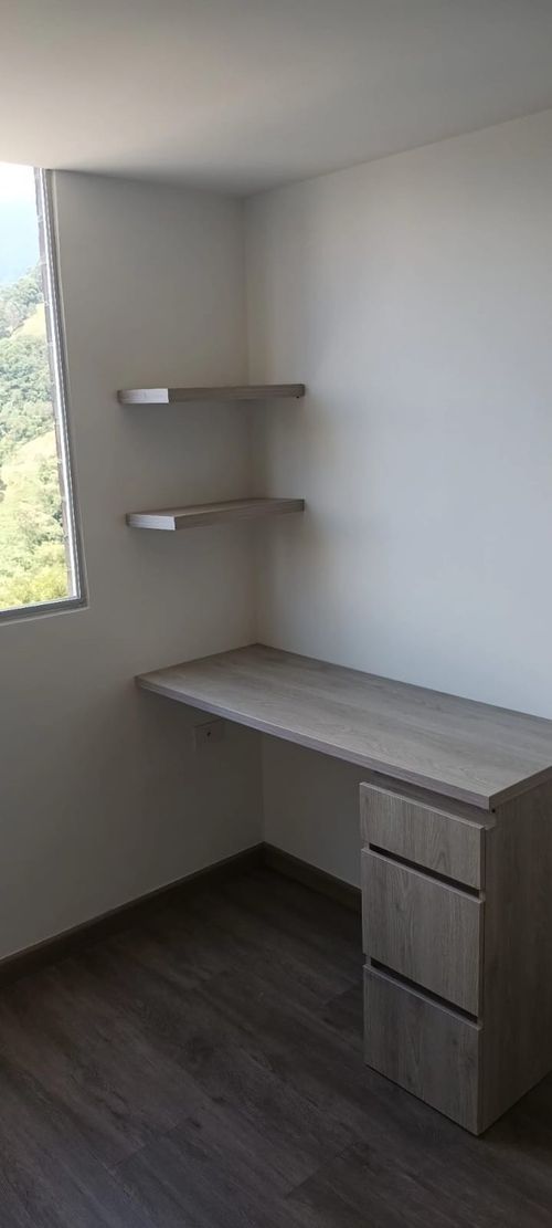 Apartamento de 2 alcobas en venta en Loma De San Jose, Sabaneta, 48 m² · foto 5 de 20
