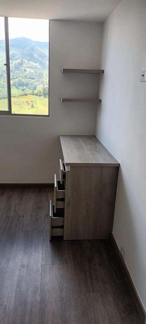 Apartamento de 2 alcobas en venta en Loma De San Jose, Sabaneta, 48 m² · foto 15 de 20
