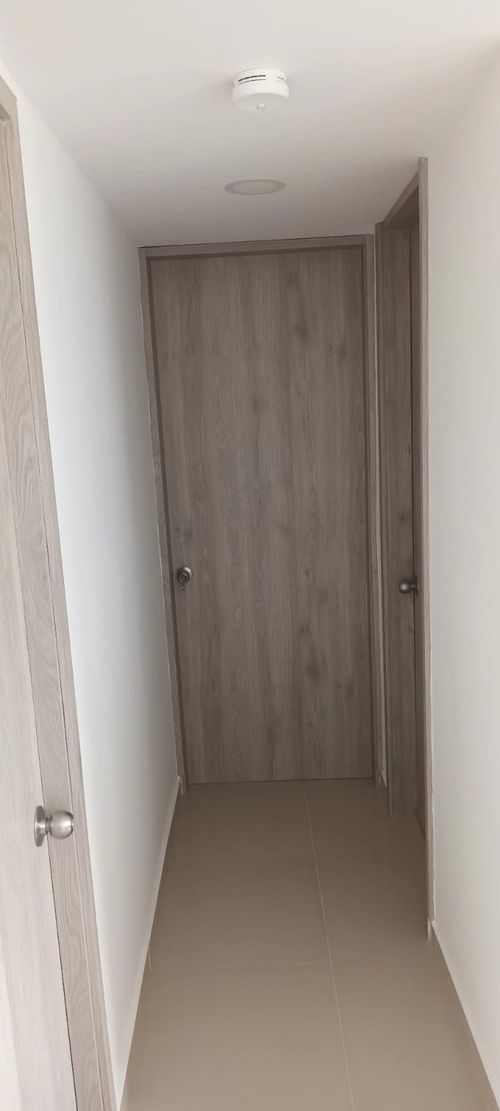 Apartamento de 2 alcobas en venta en Loma De San Jose, Sabaneta, 48 m² · foto 19 de 20