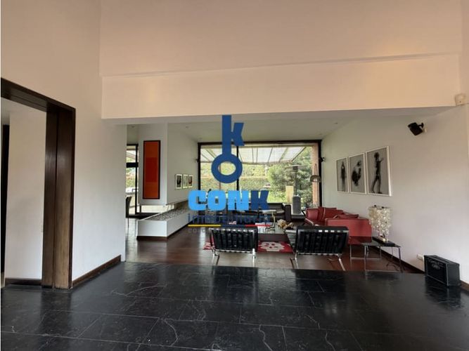Casa de 4 alcobas en venta en Guaymaral, Bogotá, 1500 m² · foto 2 de 24