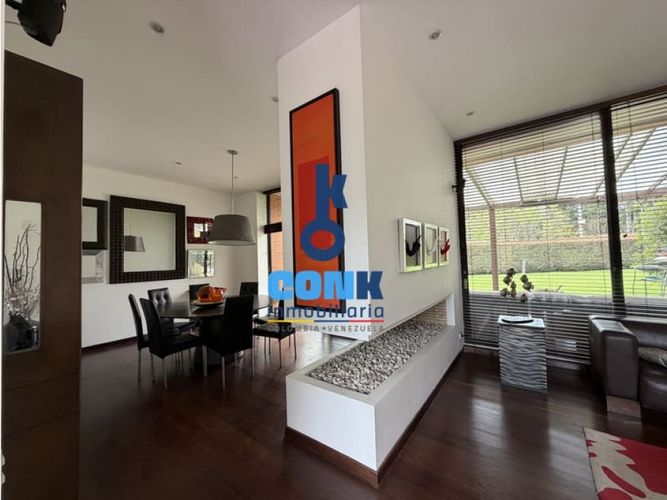 Casa de 4 alcobas en venta en Guaymaral, Bogotá, 1500 m² · foto 4 de 24