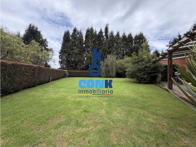 Casa de 4 alcobas en venta en Guaymaral, Bogotá, 1500 m² · foto 15 de 24