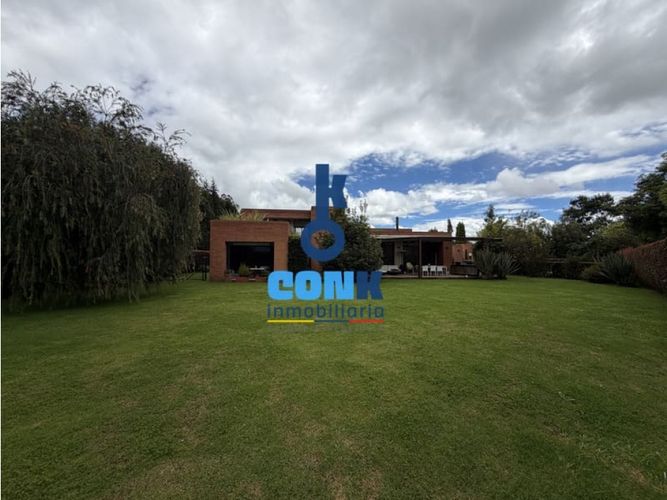 Casa de 4 alcobas en venta en Guaymaral, Bogotá, 1500 m² · foto 18 de 24