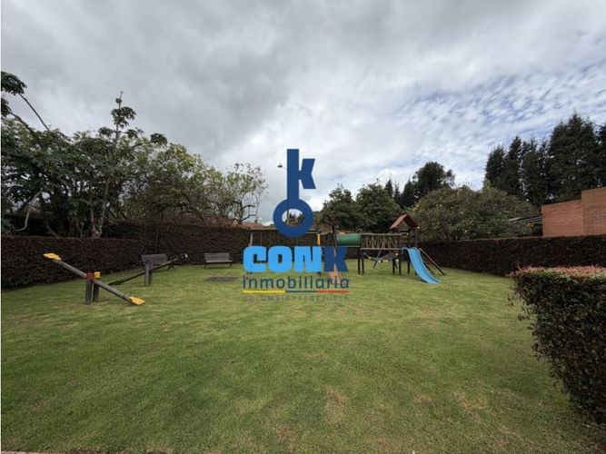 Casa de 4 alcobas en venta en Guaymaral, Bogotá, 1500 m² · foto 21 de 24