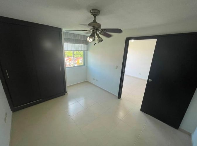 Apartaestudio en venta en La Castellana, Pereira, 36 m² · foto 4 de 8