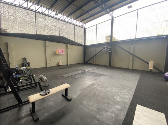 Casa de 4 alcobas en venta en La Flora, Cali, 282 m² · foto 22 de 23