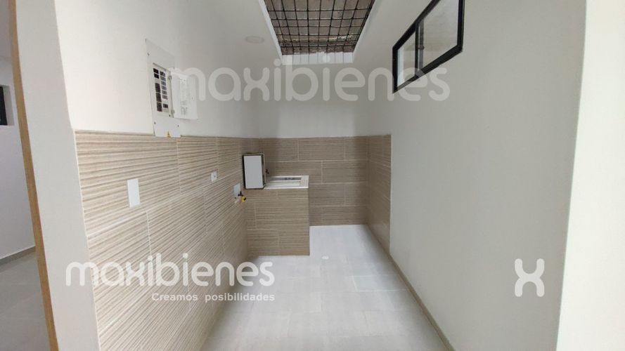 Apartamento de 3 alcobas en venta en Fundadores, Apartado, 70 m² · foto 5 de 15