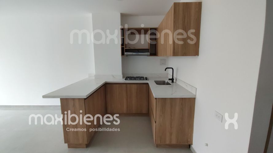 Apartamento de 3 alcobas en venta en Fundadores, Apartado, 70 m² · foto 6 de 15