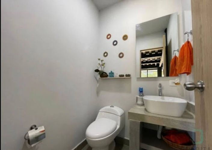 Casa de 4 alcobas en venta en Mampuesto, Rionegro, 247 m² · foto 9 de 14