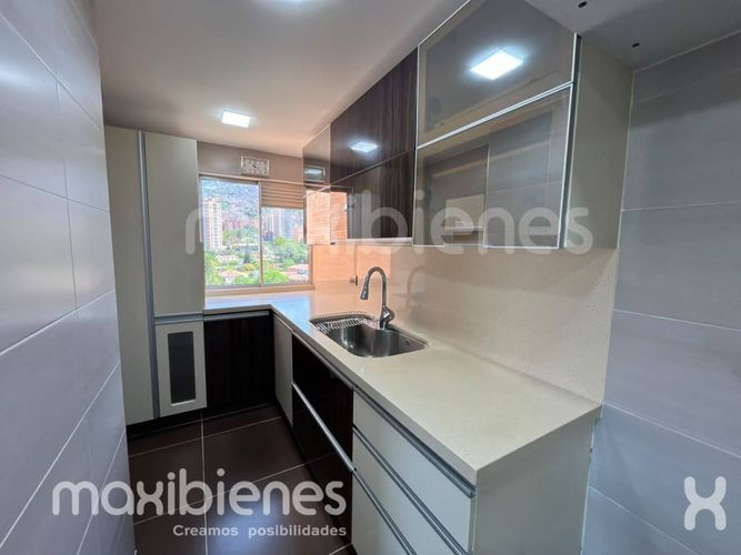 Apartamento de 4 alcobas en arriendo en La Pilarica, Medellín, 160 m² · foto 8 de 22