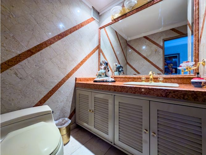 Apartamento de 4 alcobas en venta en La Calleja, Bogotá, 420 m² · foto 11 de 24