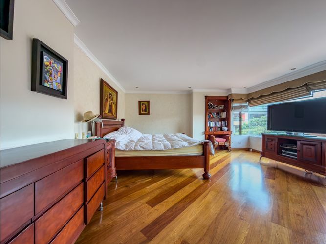 Apartamento de 4 alcobas en venta en La Calleja, Bogotá, 420 m² · foto 14 de 24