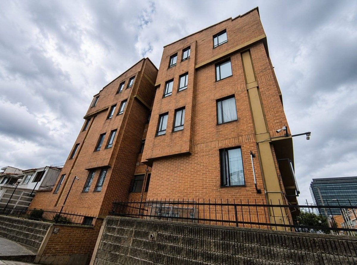 Apartamento en venta en Engativá, Bogotá · foto 2 de 24