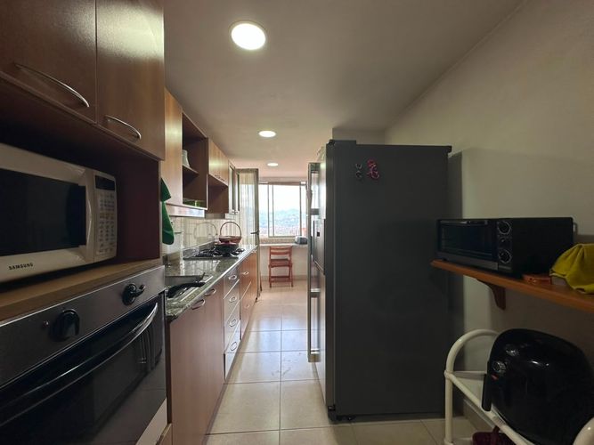 Apartamento de 3 alcobas en arriendo en El Poblado, Medellín, 143 m² · foto 7 de 20