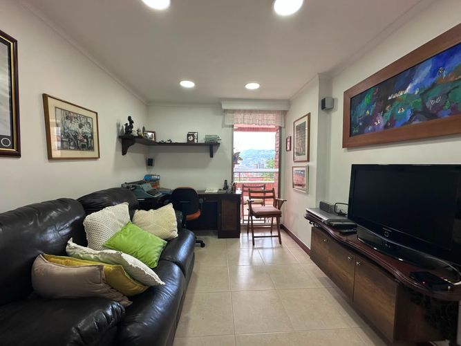 Apartamento de 3 alcobas en arriendo en El Poblado, Medellín, 143 m² · foto 6 de 20