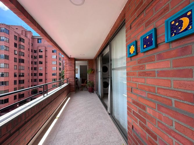 Apartamento de 3 alcobas en arriendo en El Poblado, Medellín, 143 m² · foto 19 de 20