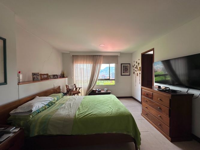 Apartamento de 3 alcobas en arriendo en El Poblado, Medellín, 143 m² · foto 12 de 20