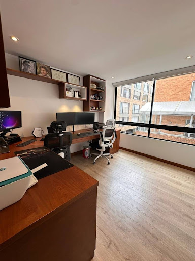 Apartamento en venta en Chicó Navarra, Bogotá · foto 16 de 24