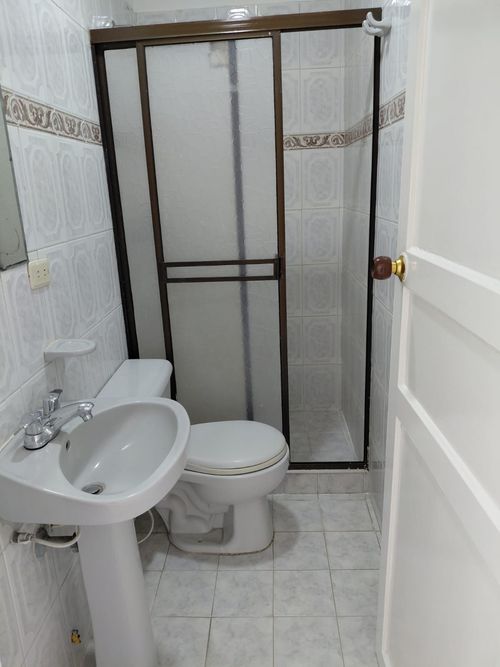 Edificio en venta en San Fernando Viejo, Cali, 660 m² · foto 9 de 10