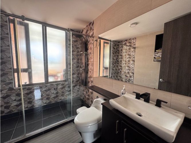 Casa de 3 alcobas en venta en Laura Vicuña, Chía, 240 m² · foto 12 de 24