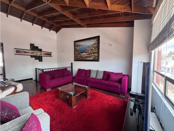 Casa de 3 alcobas en venta en Laura Vicuña, Chía, 240 m² · foto 17 de 24