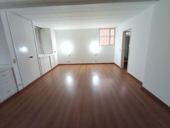 Apartamento en venta en Chico, Bogotá · foto 17 de 20