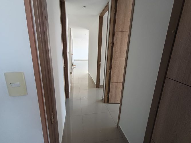 Apartamento de 3 alcobas en venta en Manzanares, Neiva, 93 m² · foto 13 de 14